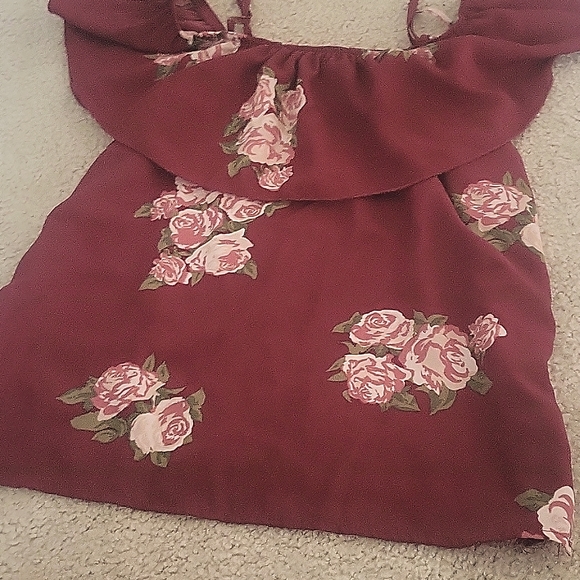 Top - Picture 3 of 3